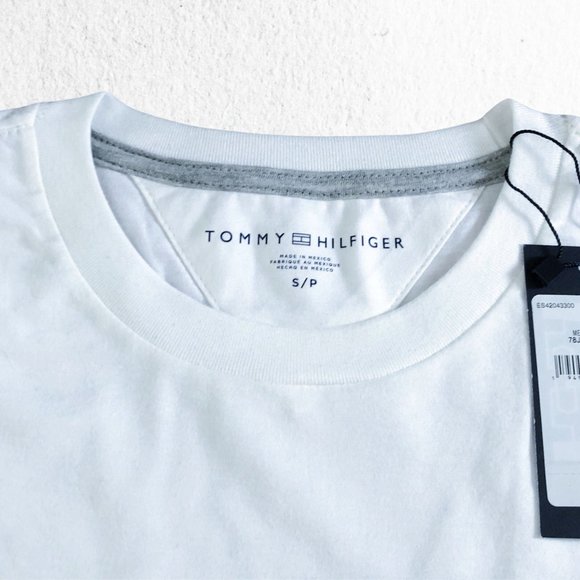 Tommy Hilfiger 78J3225 110 Tee T shirt NWT - Picture 7 of 9